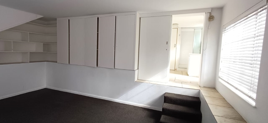 3 Bedroom Property for Sale in Nahoon Valley Park Eastern Cape